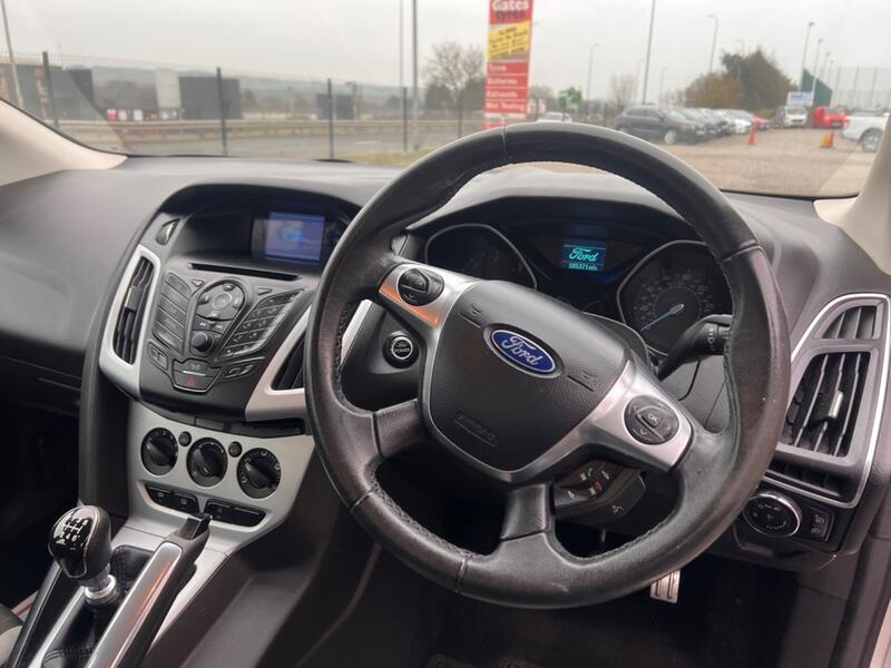 FORD FOCUS 1.6 TDCi Zetec S 2012