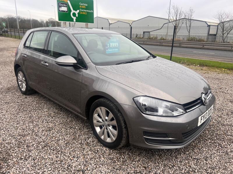 VOLKSWAGEN GOLF 1.6 TDI BlueMotion Tech SE 2013